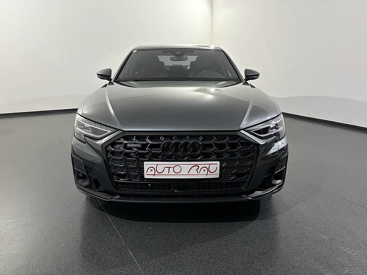 Audi A8 2024 photo 2