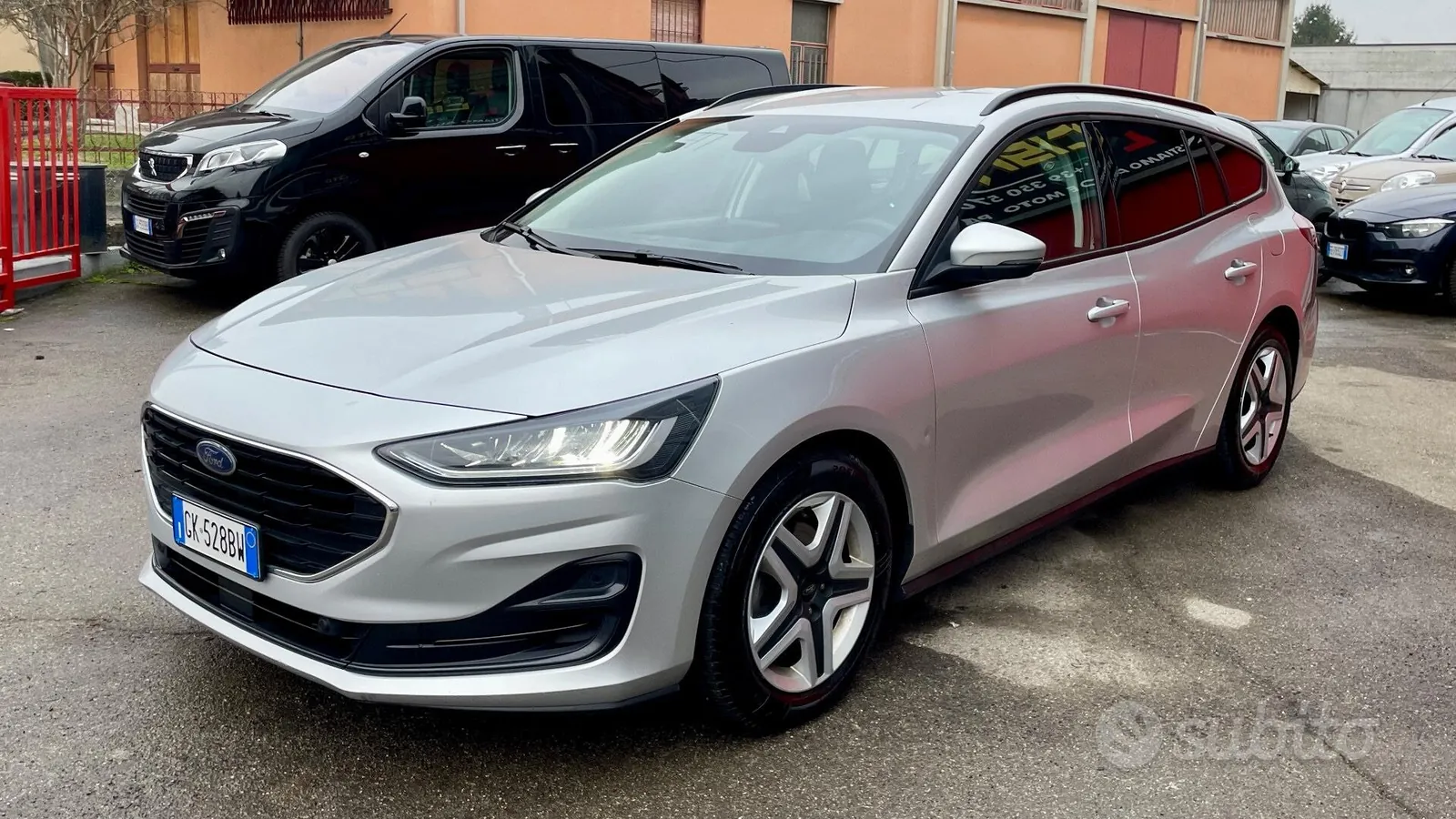Ford Focus 2022 photo 3