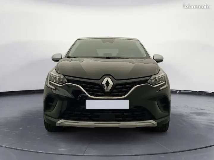 Renault Captur 2023 photo 3