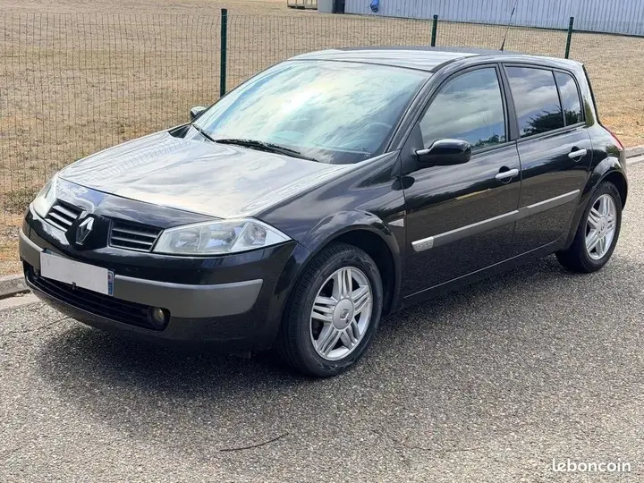 Renault Megane 2004 photo 2