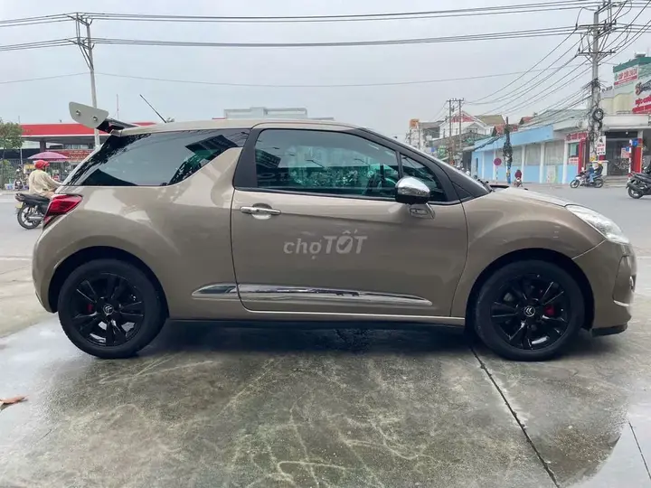 Citroen Ds3 2011 photo 3