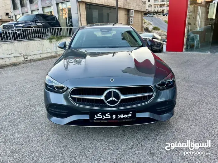 Mercedes-Benz C-Class 2024 photo 2