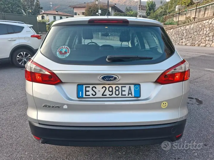 Ford Focus 2013 photo 5