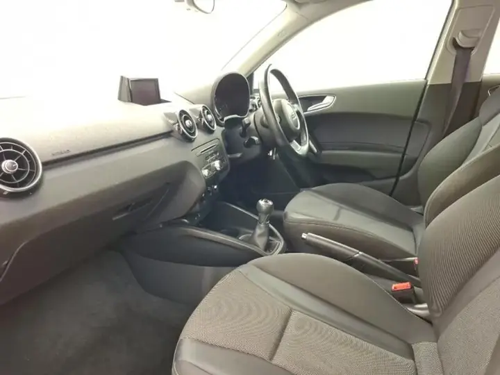 Audi A1 2018 photo 5