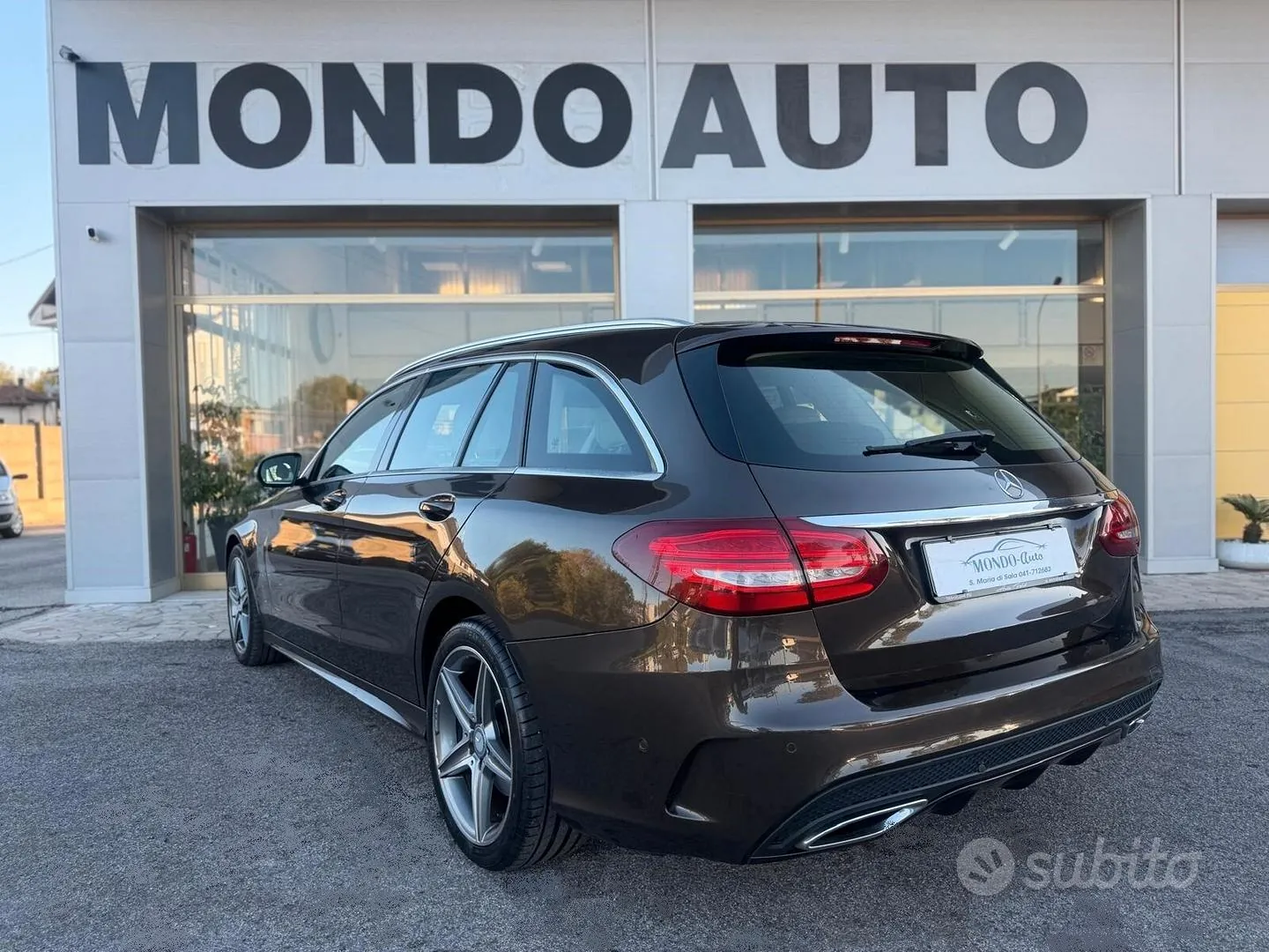 Mercedes-Benz C 250 2015 photo 3