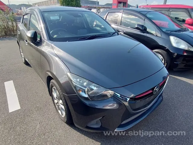 Mazda Demi