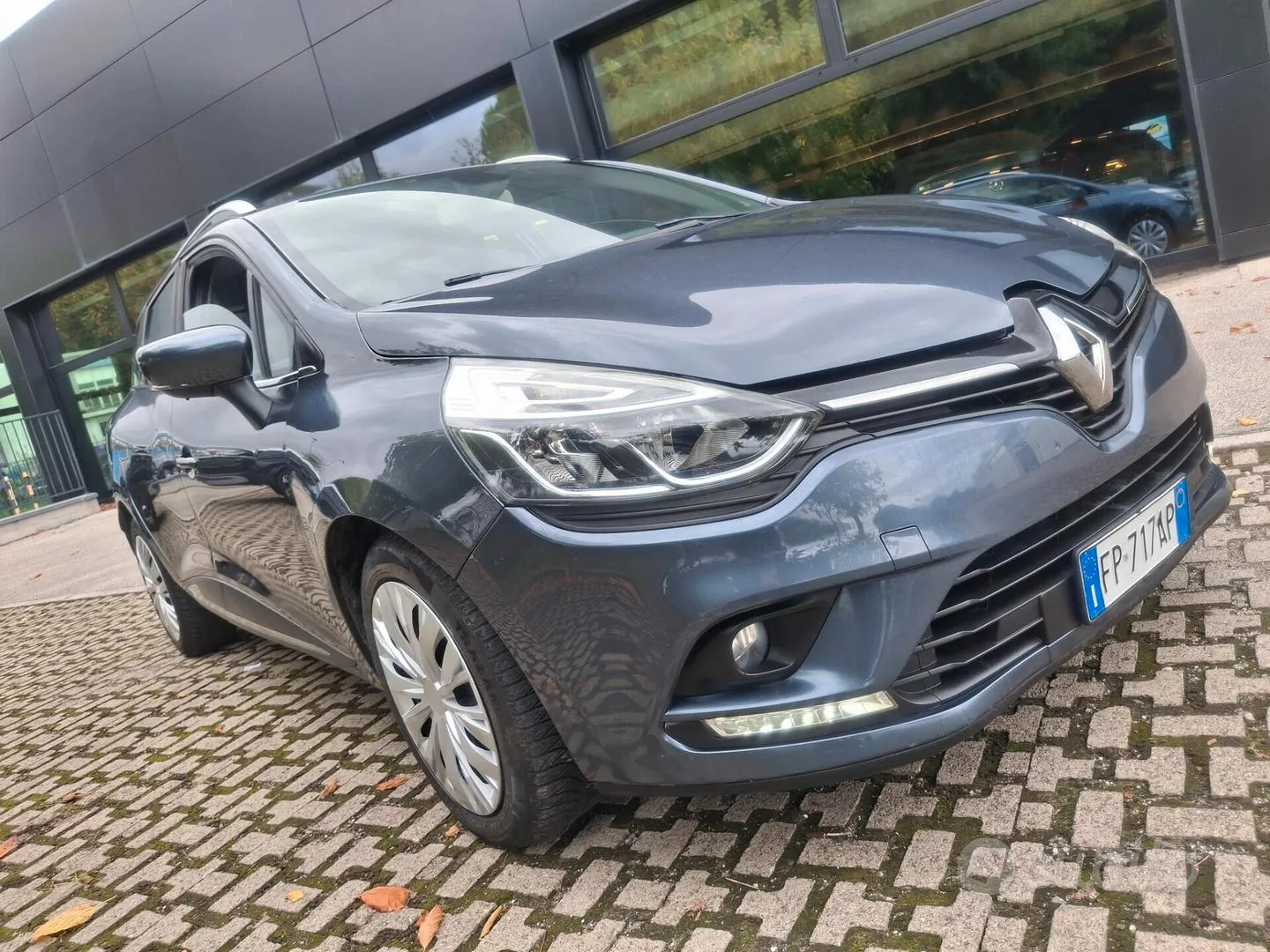 Renault Clio 2018 photo 2