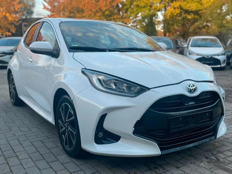 Toyota Yaris Hybrid