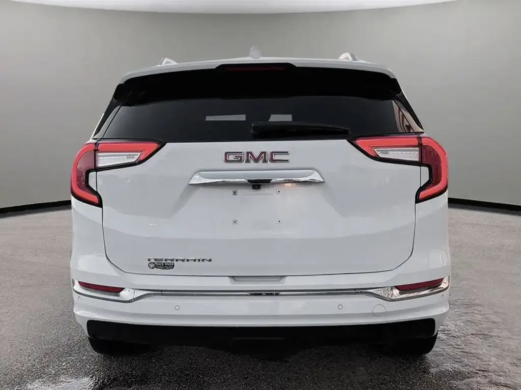 GMC Terrain 2023 photo 5