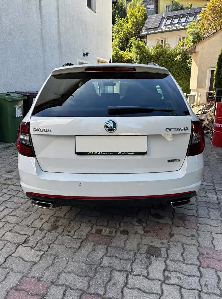 Skoda Octavia 2017 photo 2