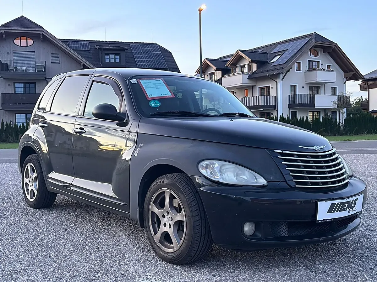 Chrysler Pt Cruiser 2004 photo 2