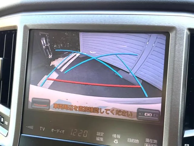 Toyota Crown Royal G 2013 photo 4