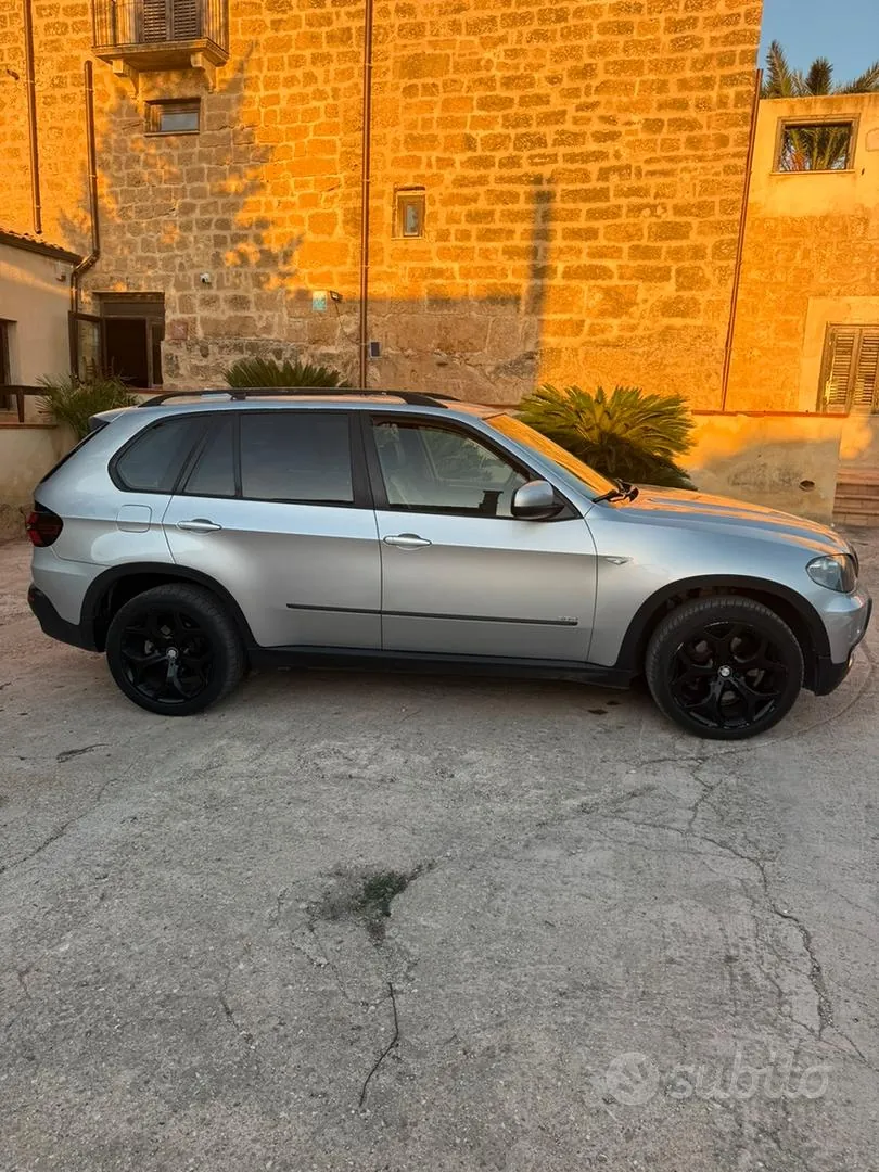 BMW X5 2009 photo 3