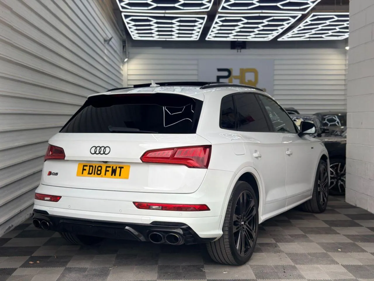 Audi Sq5 2018 photo 2