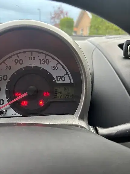 Peugeot 107 2007 photo 3