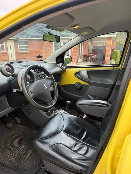 Peugeot 107 2007 photo 2