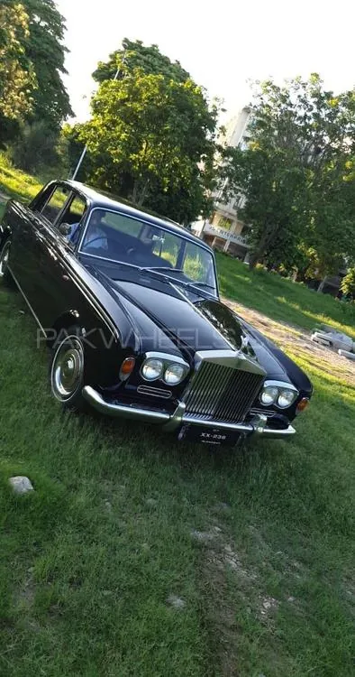 Rolls-Royce Phantom