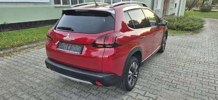 Peugeot 2008 2008 photo 2