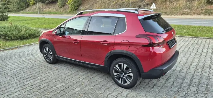 Peugeot 2008 2008 photo 4
