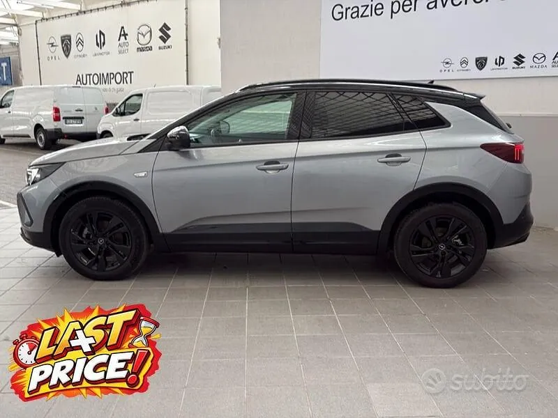 Opel Grandland 2022 photo 3