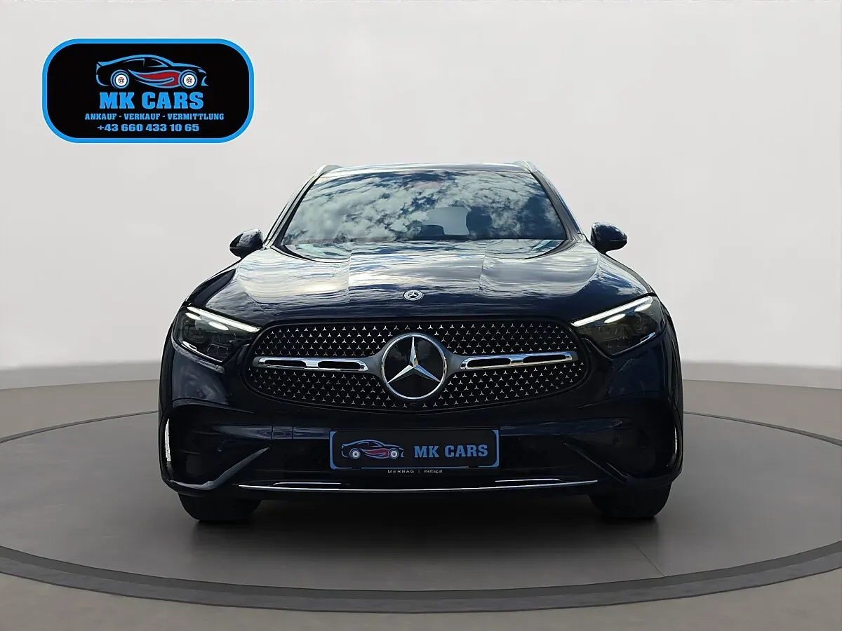 Mercedes-Benz Glc-Class 2023 photo 2