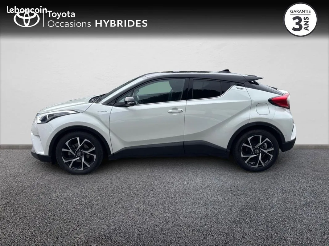 Toyota C-Hr 2017 photo 3