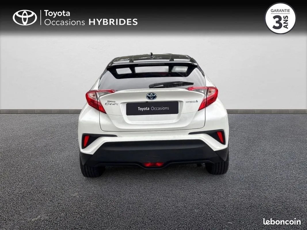 Toyota C-Hr 2017 photo 4