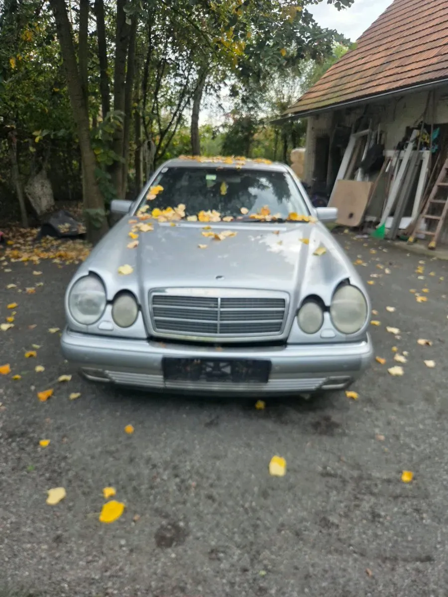 Mercedes-Benz Eklasse
