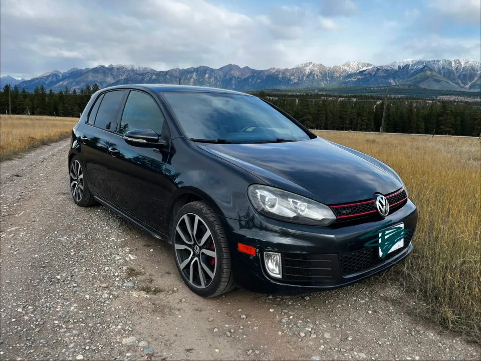 Volkswagen Golf Gti 2012 photo 2