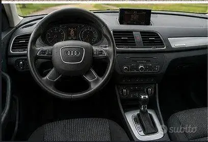 Audi Q3 2012 photo 4