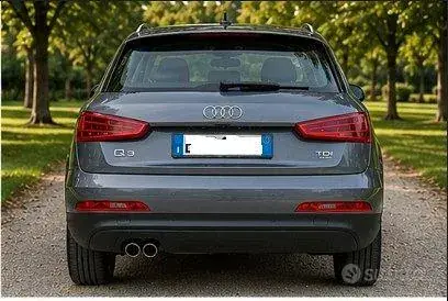 Audi Q3 2012 photo 2