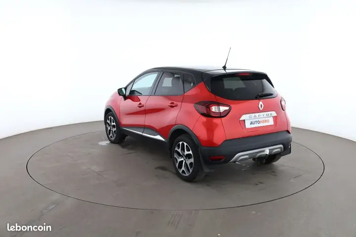 Renault Captur 2017 photo 2