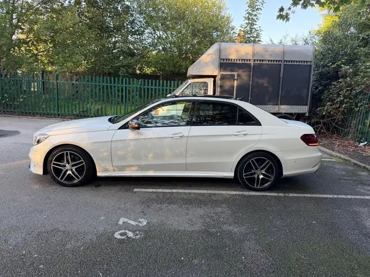 Mercedes-Benz E-Class 2016 photo 5