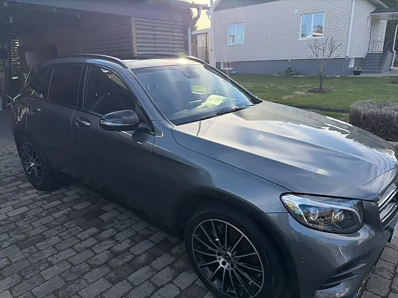 Mercedes-Benz Glc220 D 2017 photo 2