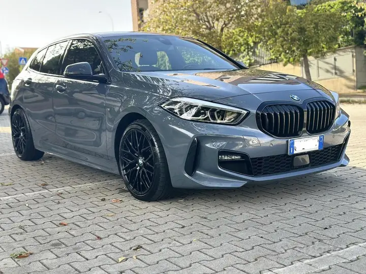 BMW 1 Series 2021 photo 5