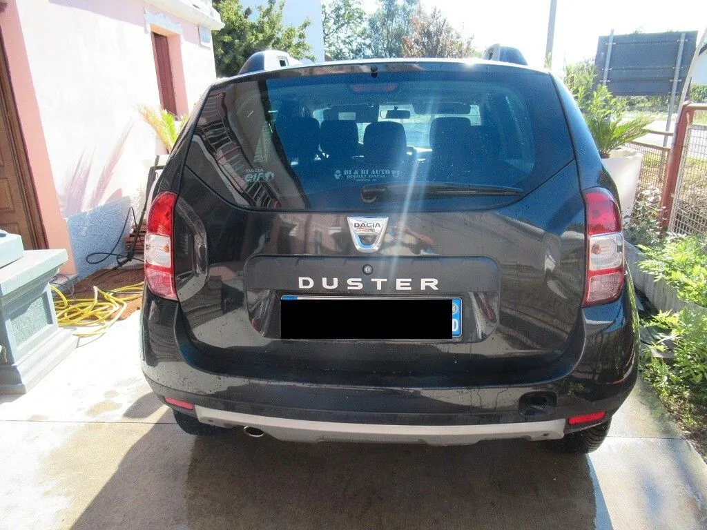 Dacia Duster 2012 photo 2