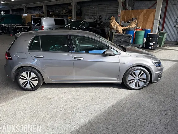 Volkswagen Golf 2016 photo 4