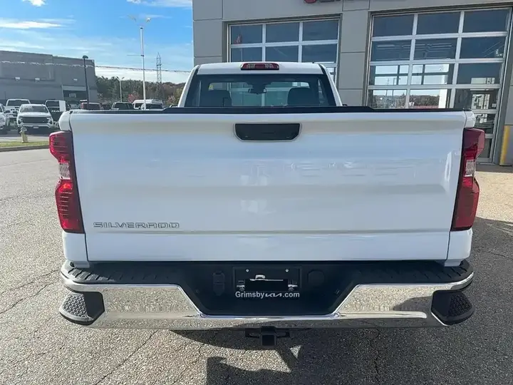 Chevrolet Silverado 1500 2024 photo 5