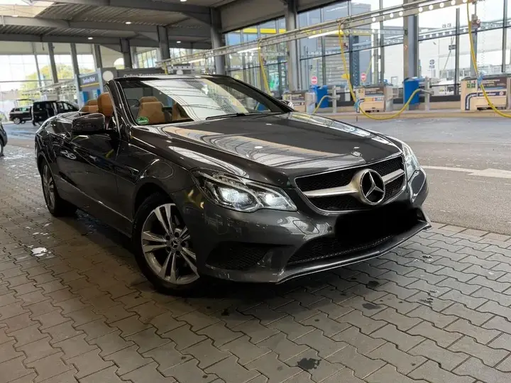 Mercedes-Benz E250 Cabrio
