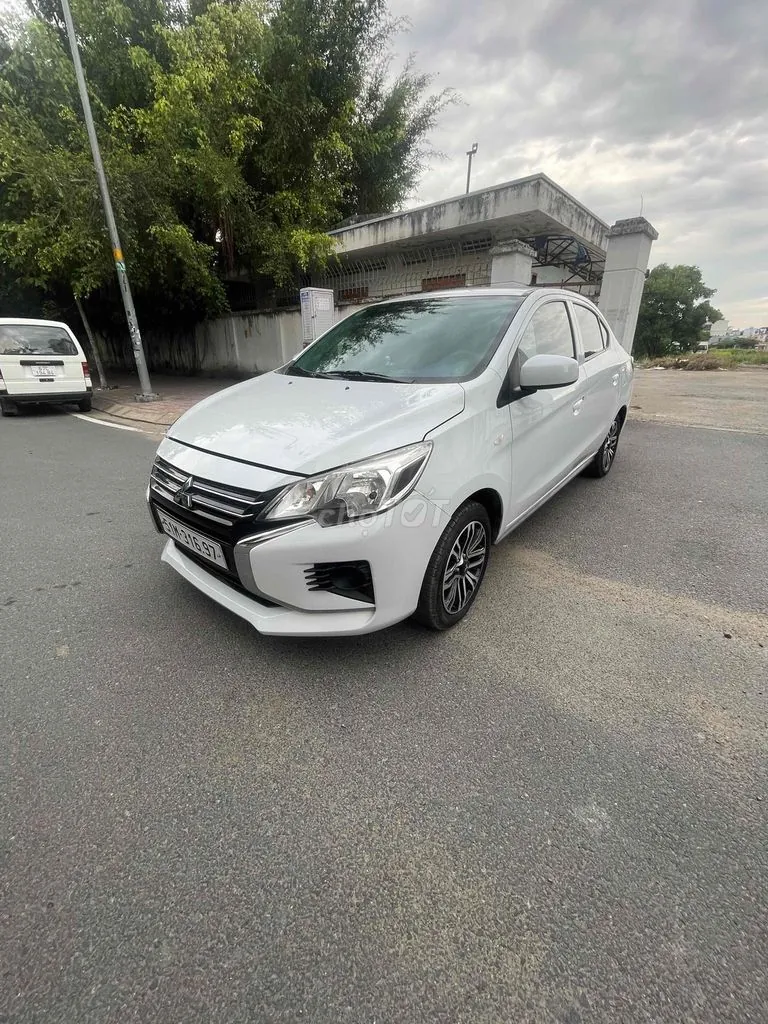 Mitsubishi Attrage 2024 photo 3