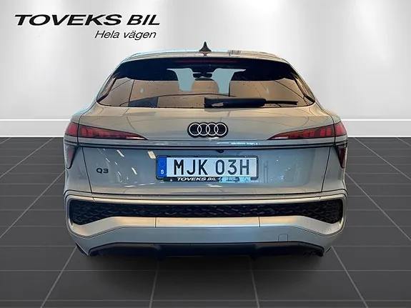 Audi Q3 2026 photo 3
