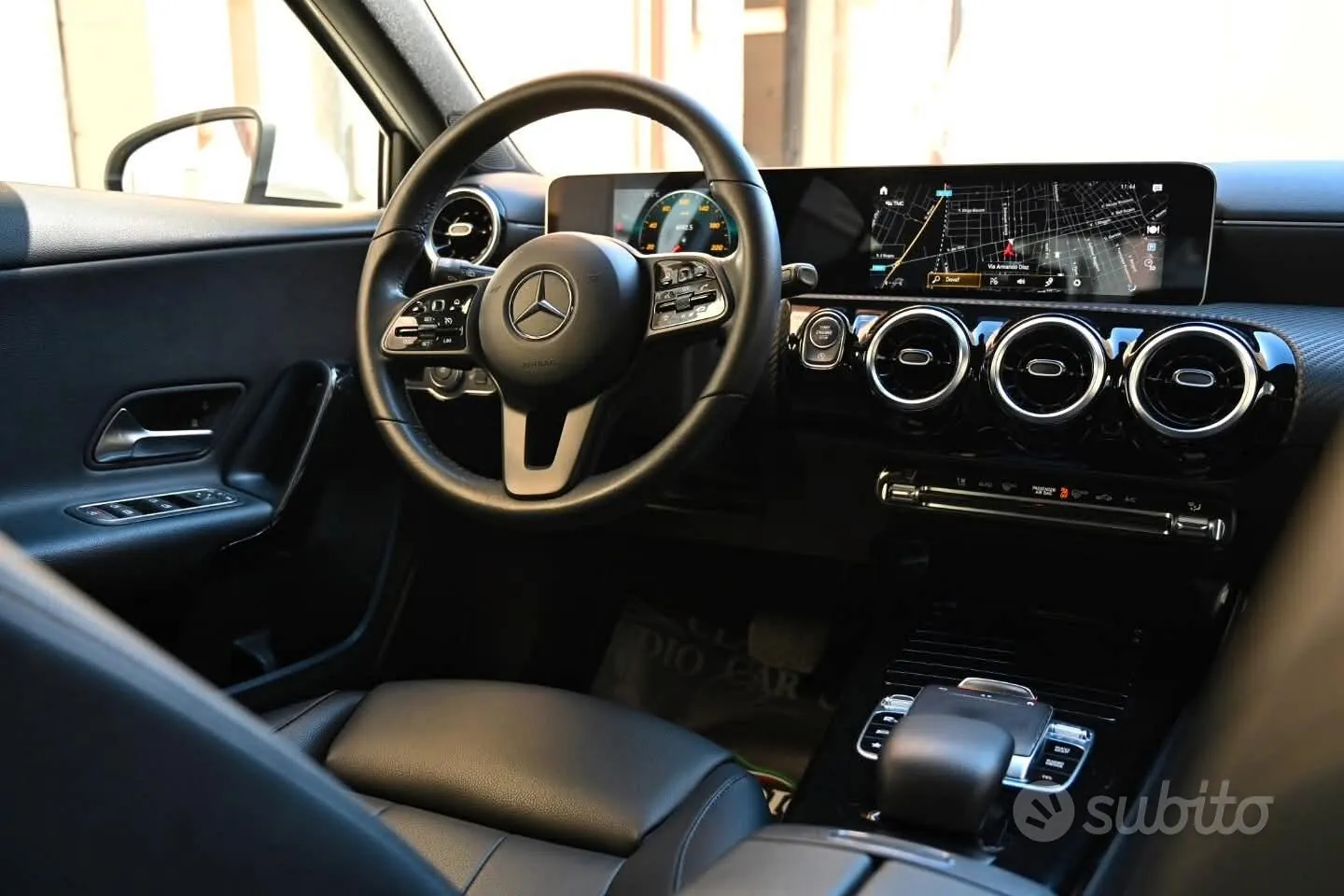 Mercedes-Benz A 180D 2019 photo 2
