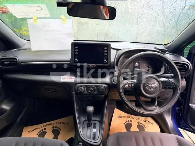 Toyota Yaris 2023 photo 4
