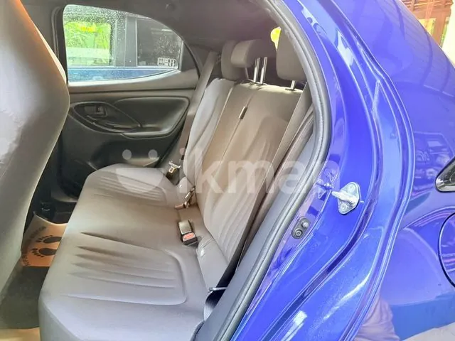 Toyota Yaris 2023 photo 5