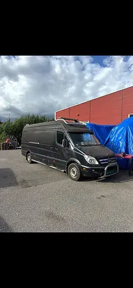 Mercedes-Benz Sprinter 318