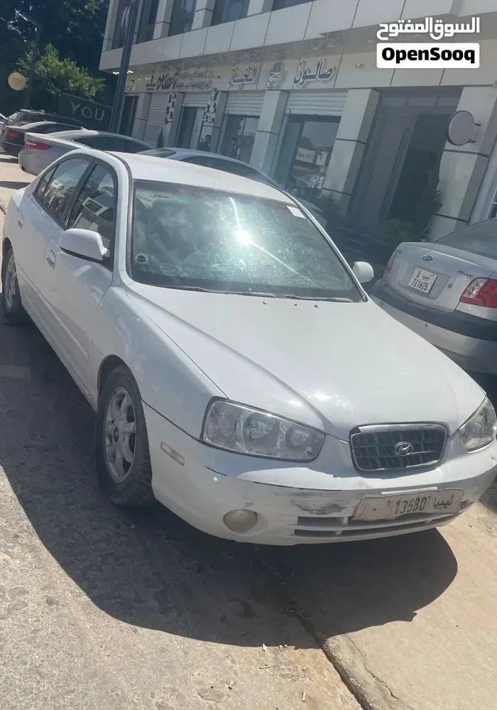 Hyundai Avante 2002 photo 2