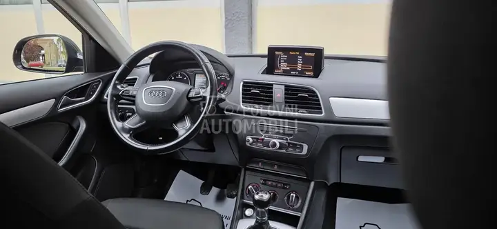Audi Q3 2016 photo 2