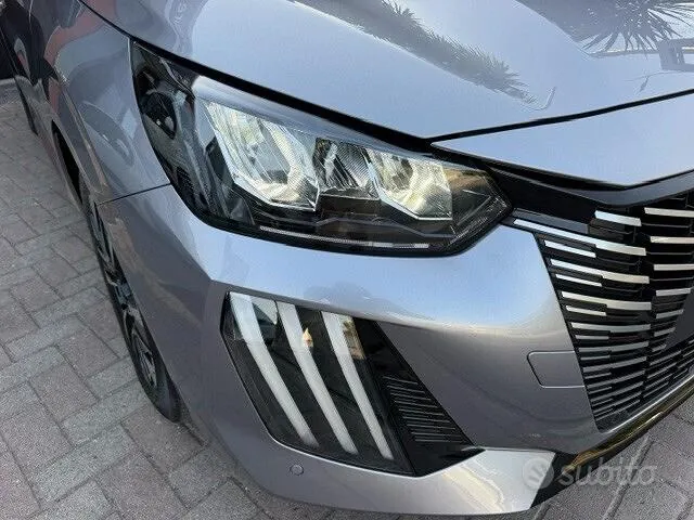 Peugeot 208 Allure 2024 photo 2