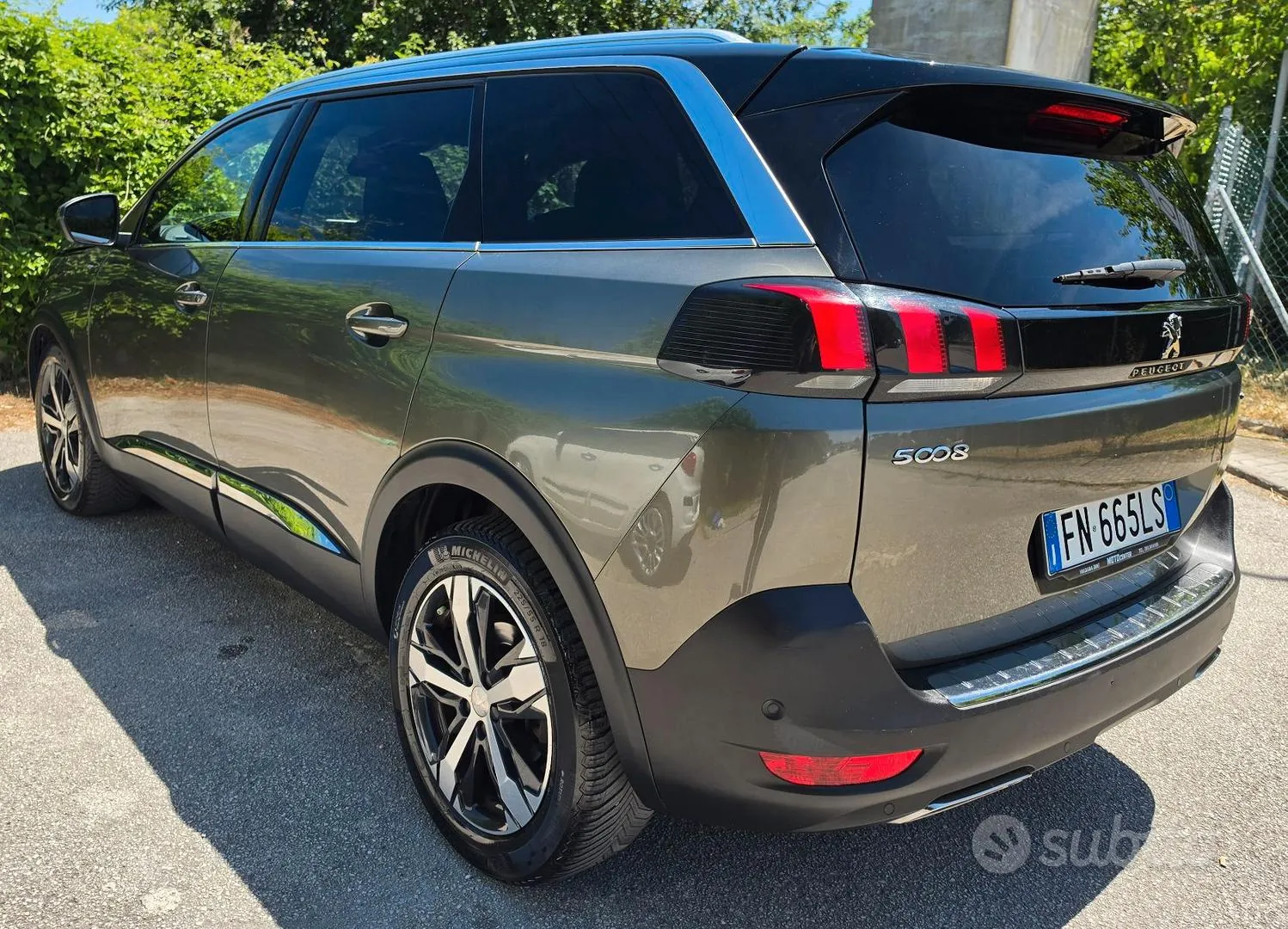 Peugeot 5008 2018 photo 4