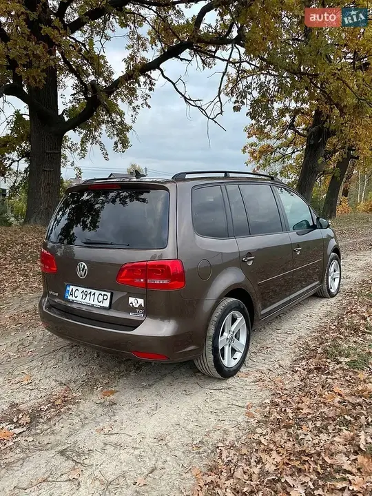 Volkswagen Touran 2014 photo 5
